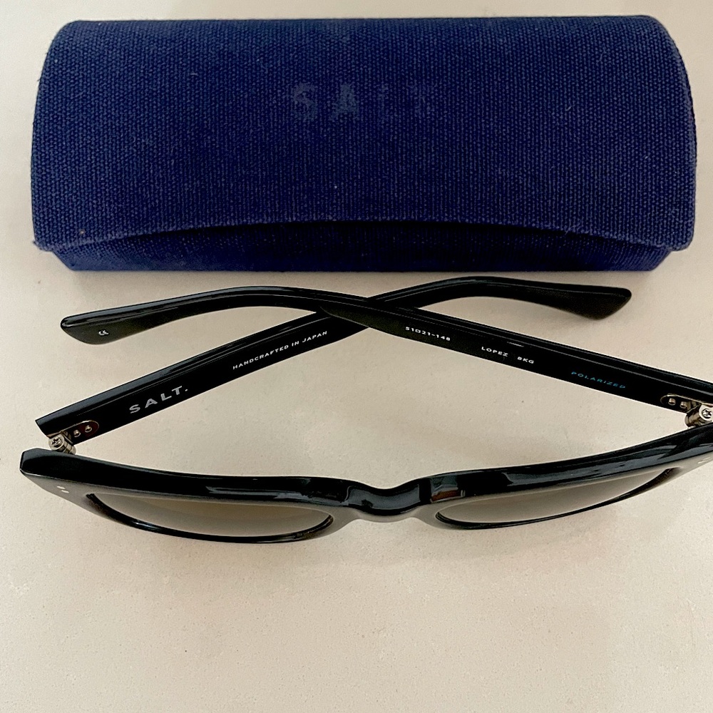 NEW Salt polarized sunglasses with Black frames